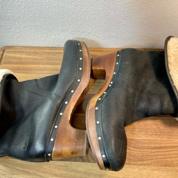 UGG Lynnea Leather Shearling Boot Studded Chunky Wooden Heel Moto Sz 11 Western - Picture 9 of 14